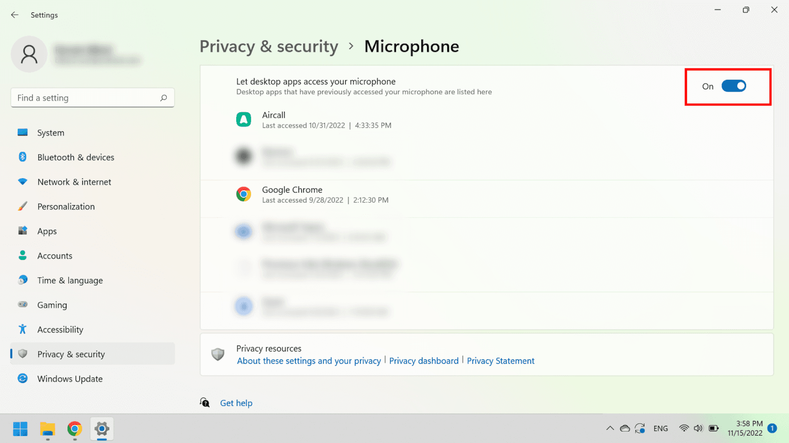 Windows Privacy & Security settings showing Microphone access turned on