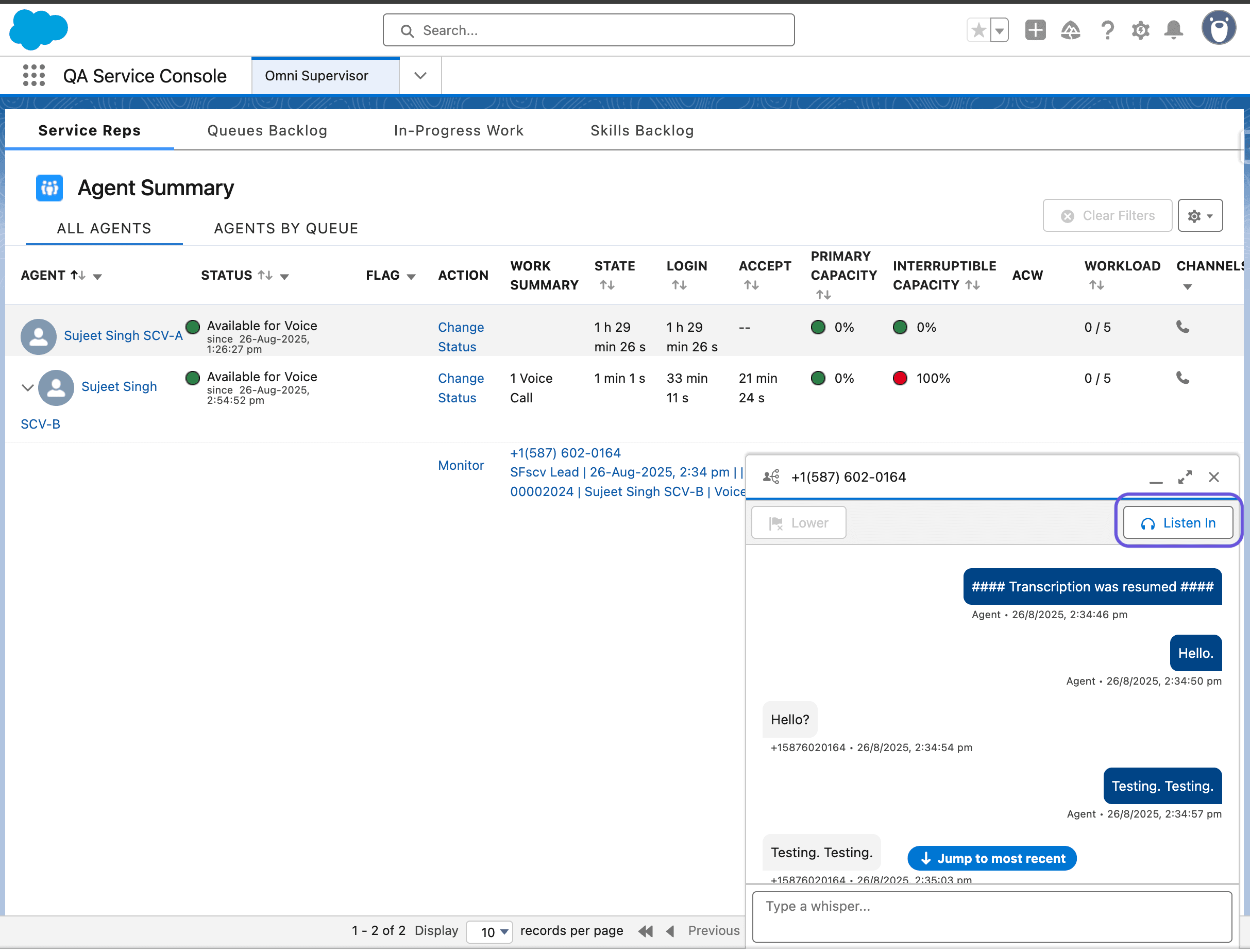 Riepilogo agenti di Salesforce Omni Supervisor che mostra due agenti disponibili per le chiamate vocali, con una chiamata attiva e la finestra della chat “Ascolta”..png